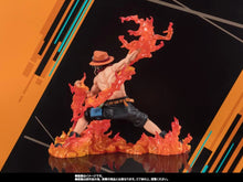 Cargar imagen en el visor de la galería, FIGUARTS ZERO PORTGAS D. ACE- 5º ANIVERSARIO