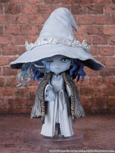 Cargar imagen en el visor de la galería, FIGUARTS MINI RANNI THE WITCH