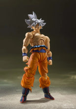 Cargar imagen en el visor de la galería, PREVENTA - S. H. FIGUARTS GOKU ULTRA INSTINCT