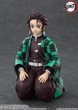 Cargar imagen en el visor de la galería, S. H. FIGUARTS TANJIRO KAMADO
