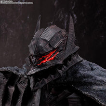 Cargar imagen en el visor de la galería, S.H. FIGUARTS GUTS BERSERK ARMOR