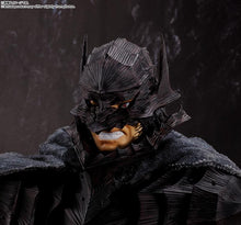 Cargar imagen en el visor de la galería, S.H. FIGUARTS GUTS BERSERK ARMOR