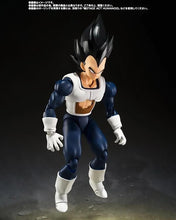 Cargar imagen en el visor de la galería, S. H. FIGUARTS VEGETA OLD BATTLE CLOTHES