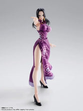 Cargar imagen en el visor de la galería, PREVENTA - S.H.Figuarts BOA HANCOCK -MARINEFORD-