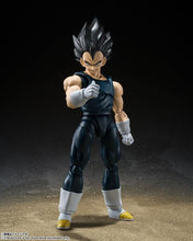 Cargar imagen en el visor de la galería, S. H. FIGUARTS VEGETA SUPER HERO
