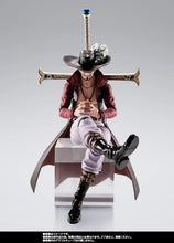 Cargar imagen en el visor de la galería, PREVENTA  -S.H.Figuarts DRACULE MIHAWK -HAWKEYE-
