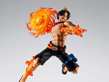 Cargar imagen en el visor de la galería, PREVENTA - SH FIGUARTS PORTGAS D ACE MARINEFORD

