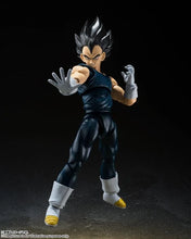 Cargar imagen en el visor de la galería, S. H. FIGUARTS VEGETA SUPER HERO
