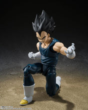 Cargar imagen en el visor de la galería, S. H. FIGUARTS VEGETA SUPER HERO
