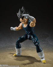 Cargar imagen en el visor de la galería, S. H. FIGUARTS VEGETA SUPER HERO
